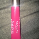 Swatch de W.eel : Eclat Minute - Embellisseur Lèvres, Clarins