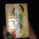 Swatch de W.eel : Savon Energisant Mangue Coriandre, Yves Rocher