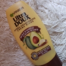 Swatch de W.eel : Après Shampoing Crème Riche Huile d'avocat et karité, Garnier