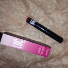 Swatch de W.eel : Vibrant matte lipstick, LOC