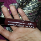 Swatch de W.eel : Liquid Suede Rouge à Lèvres Crème, NYX