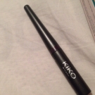 Swatch de W.eel : Liquid Intense Eyeliner, Kiko