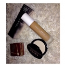 Swatch de W.eel : Pro Filt'r Soft Matte Longwear Foundation - Fond de Teint Longue Tenue, Fenty Beauty by Rihanna