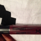 Swatch de W.eel : Mega Shine Lipgloss, NYX