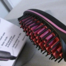 Swatch de OUMMMI : Brosse lissante en céramique, Glam Brush