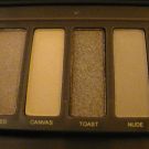 Swatch de OUMMMI : Icon eyeshadow palette, Absolute New York