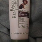 Swatch de OUMMMI : Lait Réparateur Karité, Yves Rocher