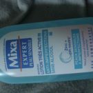 Swatch de OUMMMI : Lotion Très Active Sans Alcool - Anti-imperfections de Mixa, Mixa