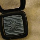 Swatch de OUMMMI : Fard à paupière, Nocibé