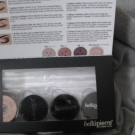 Swatch de OUMMMI : Every day shimmer kit, Bellapierre Cosmetics