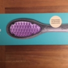 Swatch de Glycine : La brosse à lisser en céramique, Dafni