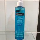 Swatch de Glycine : Hydro Boost Gel Nettoyant, Neutrogena