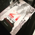 Swatch de Glycine : 21 JOURS POUR ETRE AU TOP DE VATASSO, Flammarion