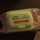 Swatch de Lovelove0169 : Lingettes Démaquillantes au Lait Micellaire, Corine de Farme