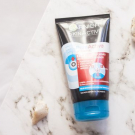 Swatch de zahia maz : PURE ACTIVE INTENSIF Nettoyant 3 en 1 anti-points noirs incrustés, Garnier