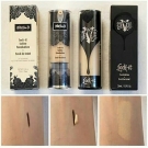 Swatch de zahia maz : Lock-it Foundation - Fond de teint liquide, Kat Von D