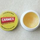 Swatch de beautyboxaddict : Baume à Lèvres Original, Carmex