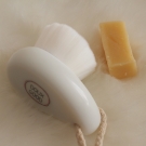 Swatch de beautyboxaddict : Brosse Nettoyante Visage, Doux Good