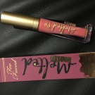 Swatch de Fafaa : Melted Matte - Rouge à lèvres liquéfié longue tenue mat, Too Faced