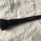 Swatch de Fafaa : Pinceau Poudre & Blush Pinceau Poudre & Blush, Eyeslipsface