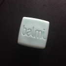 Swatch de Fafaa : Baume à lèvres, Balmi