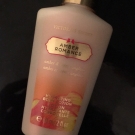 Swatch de Fafaa : Amber Romance Body Lotion, Victoria's secret