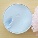 Swatch de Mon billet poudré : Baume de cocagne à l'huile de pastel, Graine De Pastel