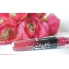 Swatch de Mon billet poudré : Show Off Laque à Lèvres  - Apocalips, Rimmel London