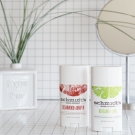 Swatch de Mon billet poudré : Déodorant stick Naturel, Schmidt's