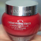 Swatch de Linab7 : Crème Perfectrice Pivoine, L'Occitane