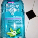 Swatch de Linab7 : Fraîcheur detox Shampoing Infusé feuilles verveine et thé, Le Petit Marseillais