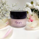 Swatch de des p'tits bonheurs de filles : Crème Hydratante Suprême, Fleur's