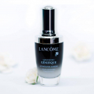 Swatch de Mathilda nisyawa : Serum Advanced Génifique Sensitive, Lancôme