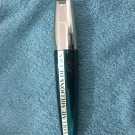 Swatch de Celen : Mascara Volume Millions de Cils Féline, L'Oréal Paris