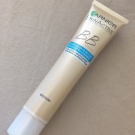 Swatch de So beauty full : BB Crème Soin Miracle Perfecteur Peaux mixtes à grasses, Garnier