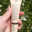 Swatch de EiRaMb01 : UNIVERSAL FIT HYDRATING FOUNDATION, Kiko