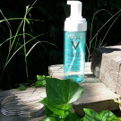 Swatch de Bluegarance : Pureté thermale - Mousse nettoyante éclat, Vichy