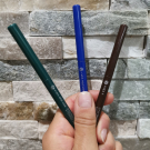 Swatch de Stefany : Stylo Regard Waterproof, Yves Rocher