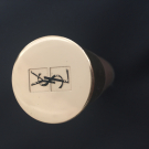 Swatch de M_beauty : Touche Éclat Le Teint - Fond de Teint, Yves Saint Laurent