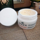 Swatch de carollaan : Crème Visage Ultra-Réconfortante Jour - Rêve de Miel, Nuxe