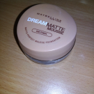 Swatch de Amélie45 : DREAM MAT MOUSSE, Maybelline New York