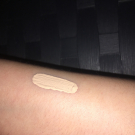 Swatch de Lily_mds : Infaillible more than concealer, L'Oréal Paris