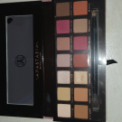 Swatch de meghanne13 : Modern Renaissance - Palette de fards à paupières, Anastasia Beverly Hills