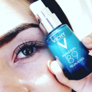 Swatch de camanoa : Minéral 89 Fortifiant yeux réparateur, Vichy