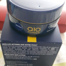 Swatch de TIGROU237 : Q10 Anti-rides Soin de Nuit, Nivea