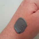 Swatch de Gabhy : Masque Désincrustant au Charbon - Peaux à imperfections, Yves Rocher