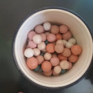 Swatch de June1107 : Météorites Perles Poudre Lumière, Guerlain