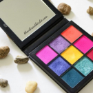 Swatch de Celie.drd : Obsessions Eyeshadow Palette Palette de fards à paupières, Huda Beauty