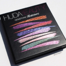 Swatch de Celie.drd : Obsessions Eyeshadow Palette Palette de fards à paupières, Huda Beauty