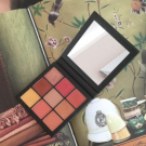 Swatch de Celie.drd : Obsessions Eyeshadow Palette Palette de fards à paupières, Huda Beauty